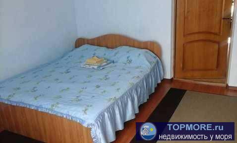 В центре Геленджика, в 200 м от моря, в одном из самых элитных районов города продается 4-этажный дом, общей площадью... - 2