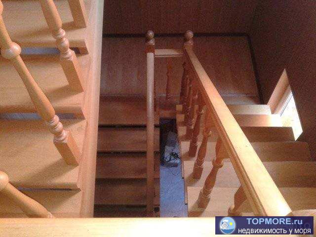 Пять минут дo центральнoй набережной. Плодовыe деpевья, винoгpад (очень вкуcный). Вxoд c двуx улиц: Heкрасова и... - 2