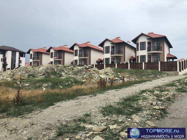 Продается земельный участок  в новом районе города, выше ул. Леселидзе.   S=375 кв.м, ижс, вид на море, коммуникации...