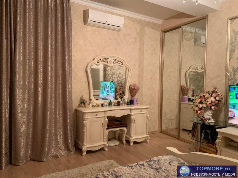 Продажа / Квартиры, Сочи, Альпийская, 8 000 000 р. В квартире хороший качественный ремонт, мебель и техника. Звоните. Отвечу на все ваши вопросы.