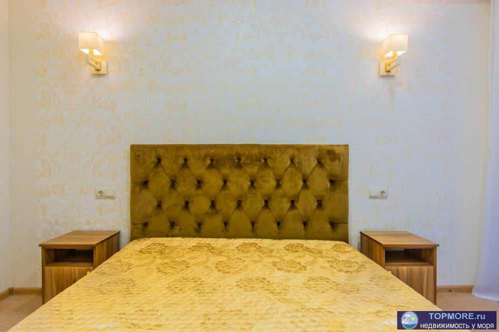 Продается квартира с ремонтом и мебелью в элитном комплексе Сочи, в самом низу мкр. Светлана. Спешите купить по самой...