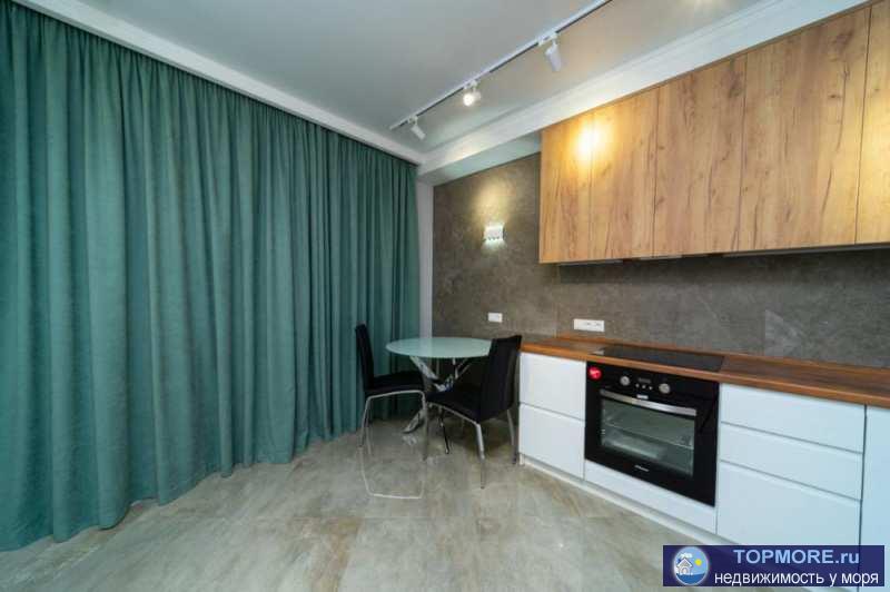 Новая 2-х комнатная квартира с дорогим дизайнерским ремонтом, мебелью и техникой в ЖК Огни Сочи. Квартира общей...