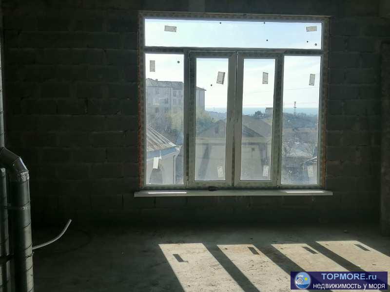 Продаю 1-комнатную квартиру в Сочи. Закрытая территория с детской и спортивной площадкой, бесплатная  придомовая...