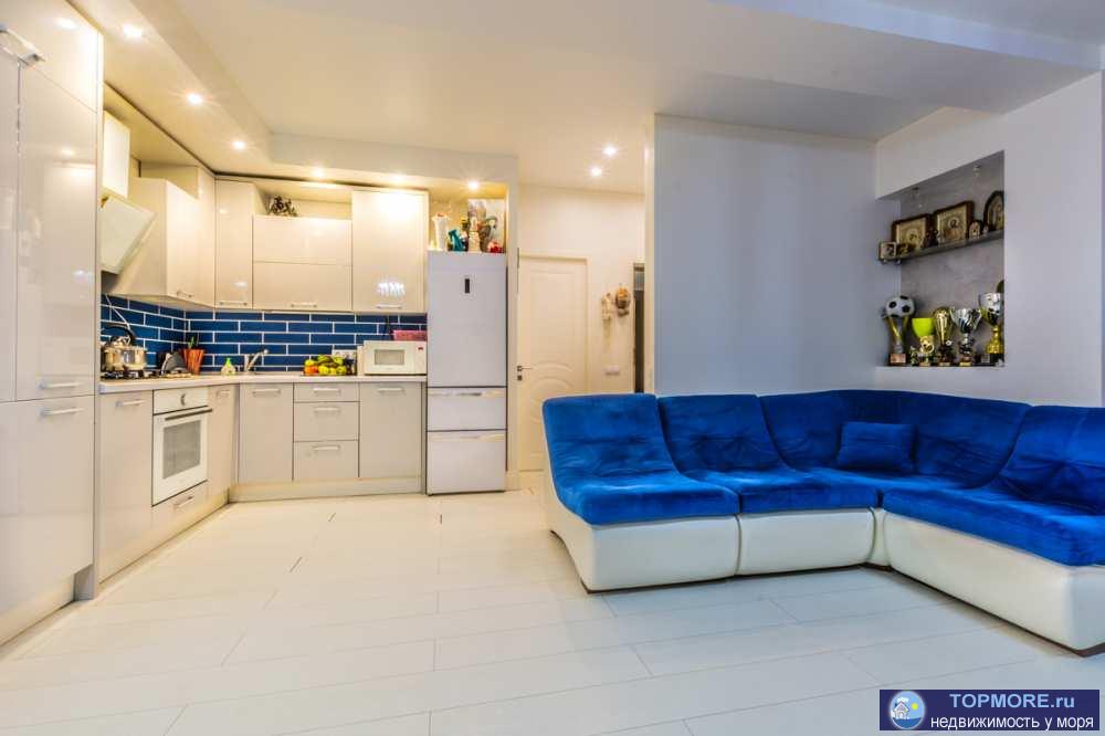 К продаже представлена двухкомнатная квартира в Центральном районе.  В квартире выполнен ремонт из высококачественных...