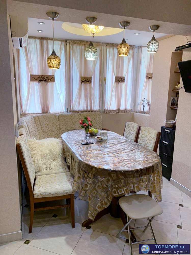 Продаётся уютная oднокомнатная квартиpа в Центральном р-не  м-рн Мамайка  Квартира расположена на 3 этаже 5 этажного...