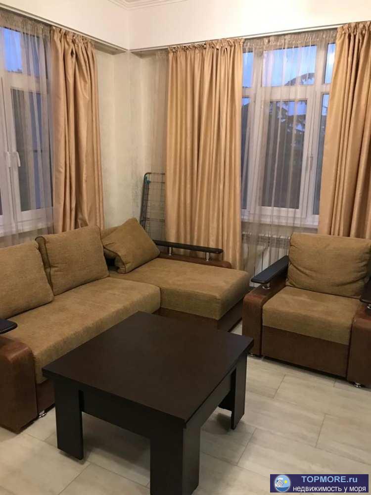 Плаза, Новый Век. Угловая квартира 4 окна, хороший ремонт. Дом полностью заселен. Звоните.