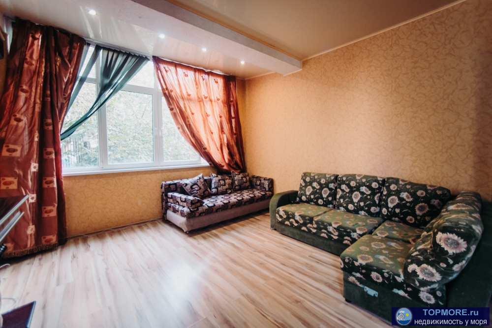 Продается отличная однокомнатная квартира в Центральном районе города Сочи, большая квадратная студия,ванная комната...