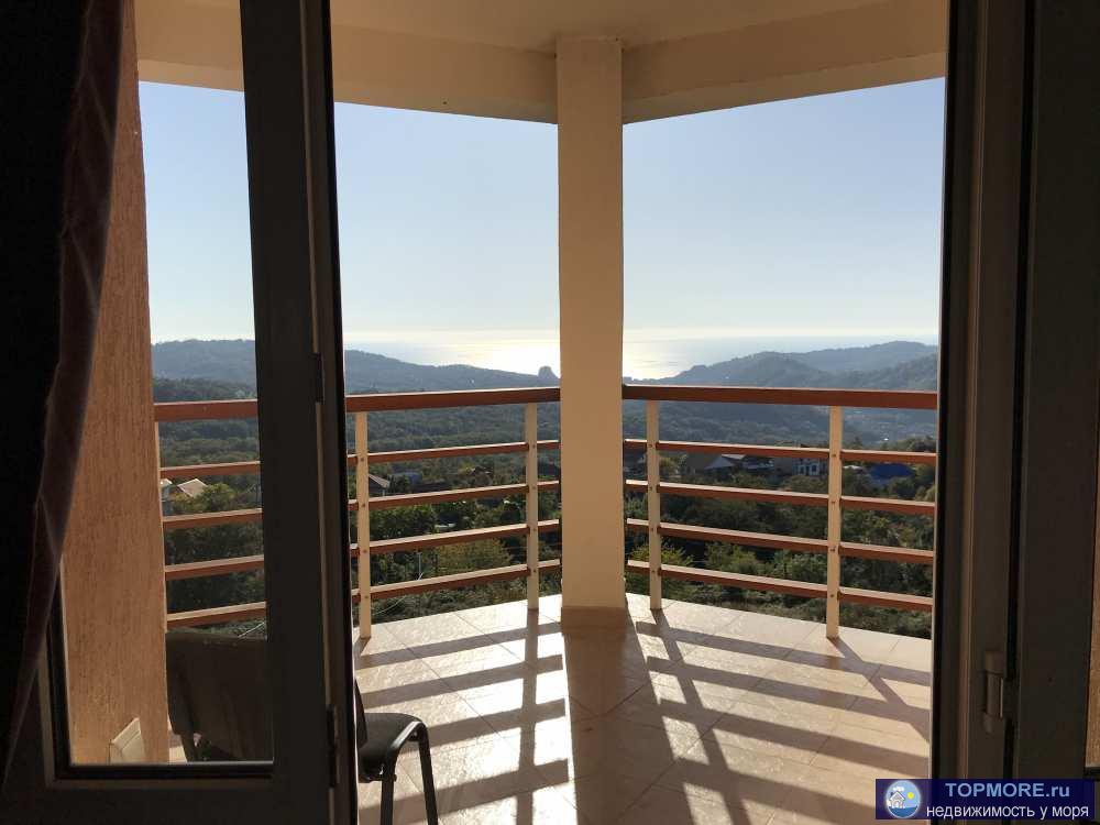 Продается 4-комнатная квартира с шикарным видом на море и горы, площадью 116 кв. метра на 3-ем этаже комплекса...