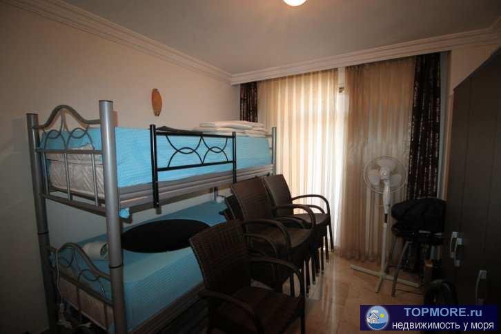 Продам компактную двухкомнатную квартиру в центральном районе города Сочи. Две небольшие изолированные комнаты плюс...