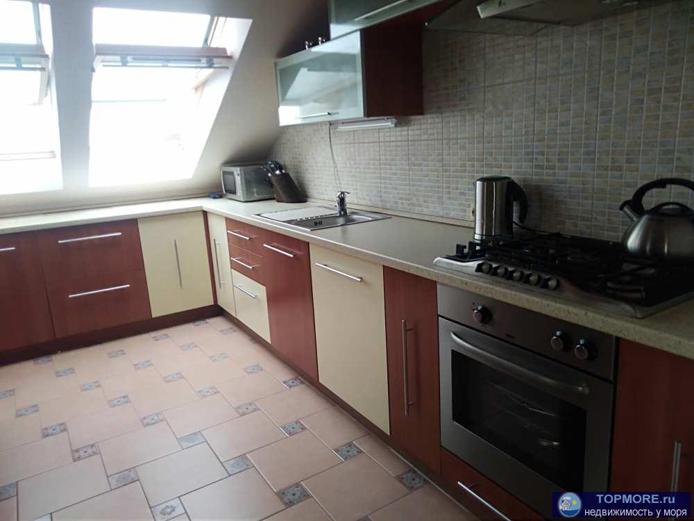 Продается квартира с ремонтом и мебелью в доме элит класса на 5 квартир. С каждого окна квартиры открывается...