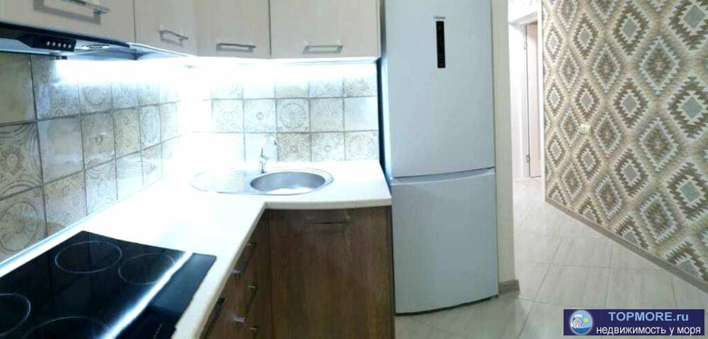 Квартира с изумительным ремонтом. В самом центре города Сочи. Из окон открывается вид на зелень. Все трубы в квартире...