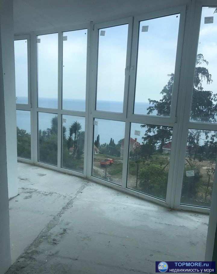 Продаётся просторная квартира с видом на море.   Сданный дом, все документы готовы к продаже.  В квартире выполнена...