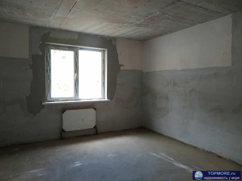 Продается однокомнатная квартира в чистовой отделке в комплексе бизнес класса с закрытой территорией. В доме два...