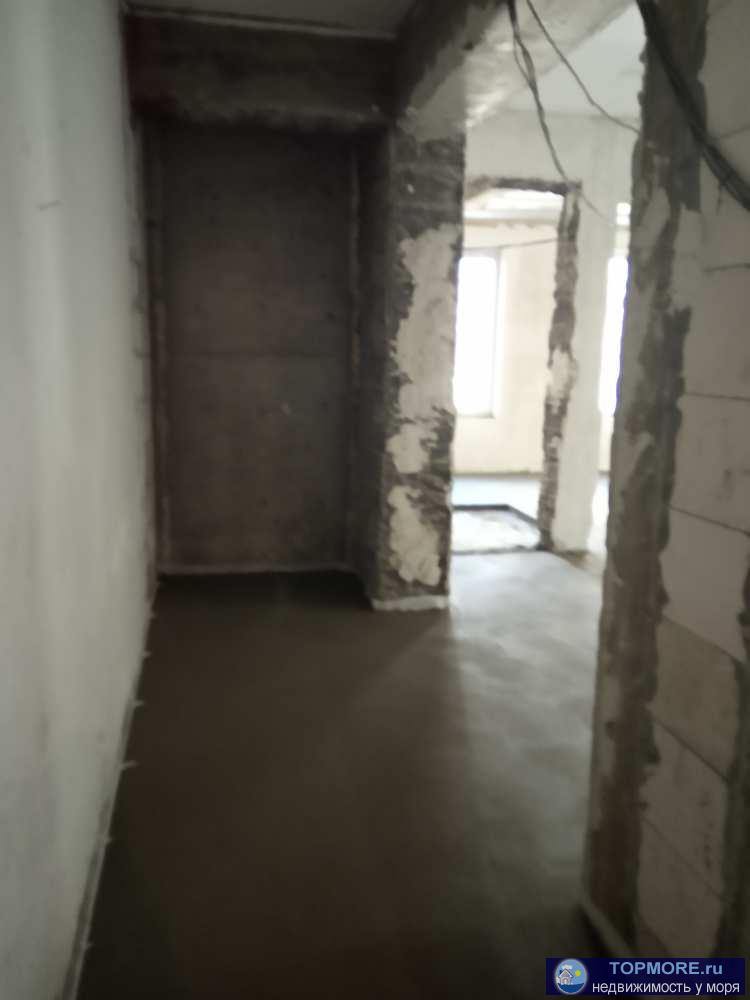 Продаю квартиру студию в предчистовом варианте на втором этаже трех этажного дома. Квартира находиться в микрорайоне...