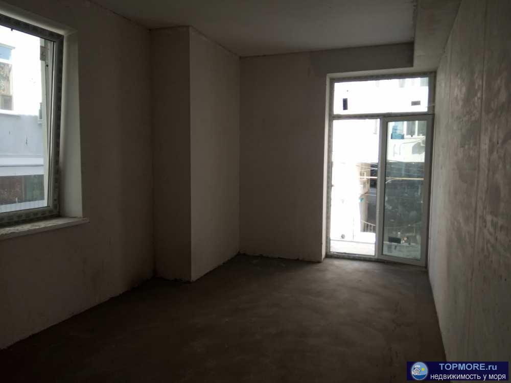 Продаю квартиру студию в предчистовом варианте на втором этаже трех этажного дома. Квартира находиться в микрорайоне...