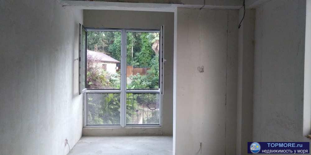 Продается 2 комнатная квартира рядом с лесопарковой зоной города Сочи. Квартира с чистовой отделкой,  70 кв.м. стены...