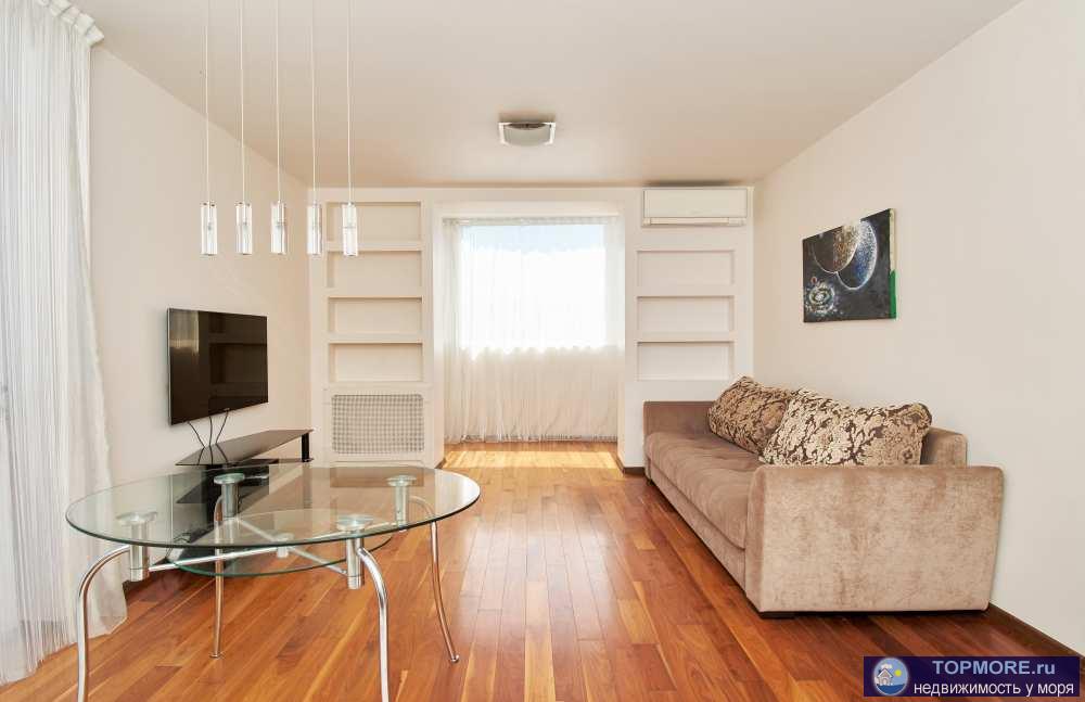 Продается квартира в историческом центре Сочи ,,вся социальная инфраструктура в пешей доступности..Богатая...