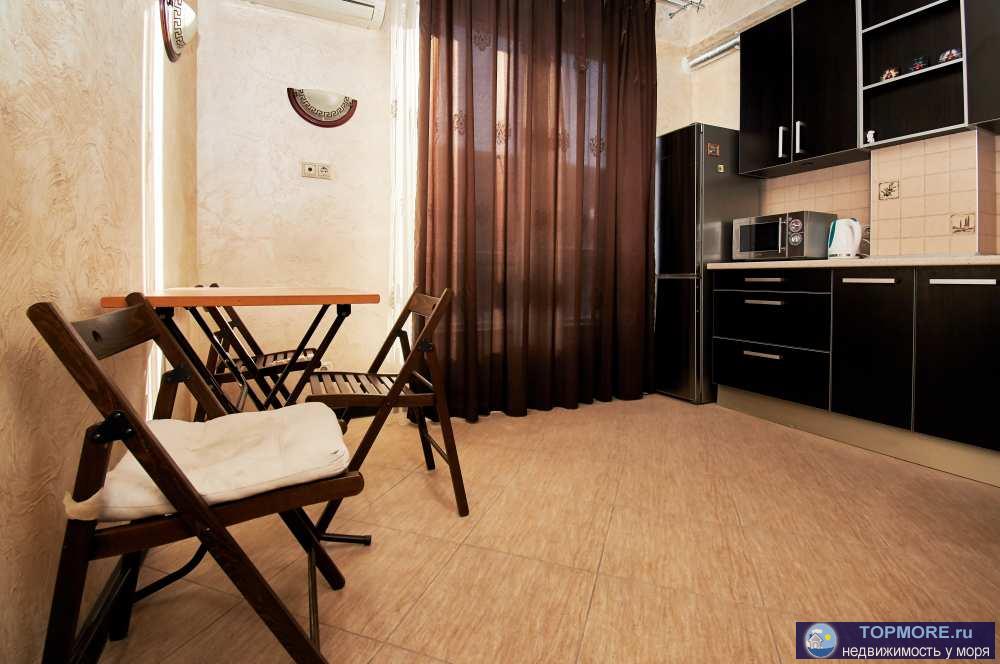 Продается 1-комнатная очень уютная квартира в микрорайоне Новый Сочи на улице Клубничная. Отличная транспортная...