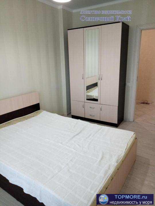 Продаётся уютная 1-комнатная квартира в Анапе. 43 кв.м.  Сделан хороший, качественный ремонт, остается хорошая... - 1
