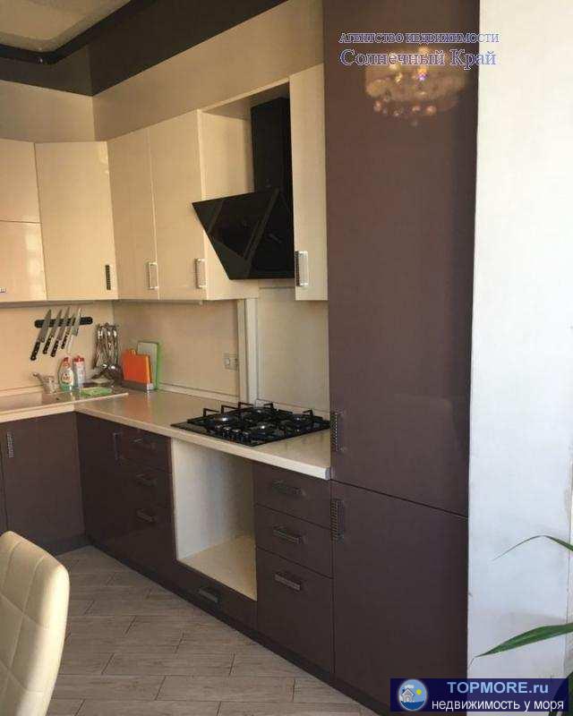 Продаётся просторная 2-х комнатная квартира в городе Анапа. 73 кв.м. Индивидуальное  газовое отопление и горячее...