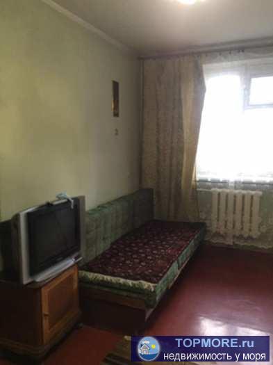 Сдается длительно, 2 ком квартира . Состояние СССР ) , Чистая. Комнаты смежные. Холодильник и стиральная машина... - 1