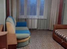 Сдается длительно 1 ком квартира в Камышах. Крупногабаритная.....