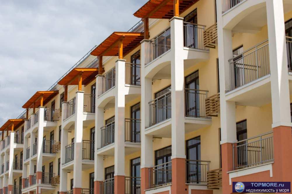 Однокомнатная квартира с ремонтом в новом жилом комплексе.  Дом сдан и заселен!  Комплекс расположен вблизи самого...