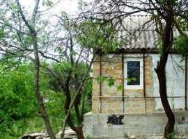 Продается садовый дом 25 кв.м., 3,5 сотки в г. Феодосия, ул Панова....