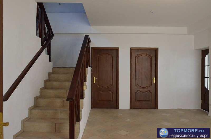 Продается видовой 2-х этажный дом 308 м2 на Южном Берегу Крыма в поселке Олива.   Дом расположен на высокой точке, на... - 20