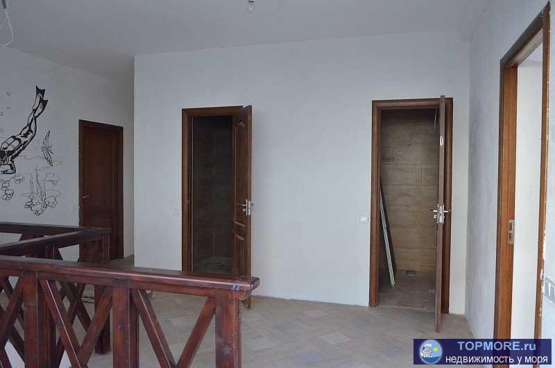 Продается видовой 2-х этажный дом 308 м2 на Южном Берегу Крыма в поселке Олива.   Дом расположен на высокой точке, на... - 23