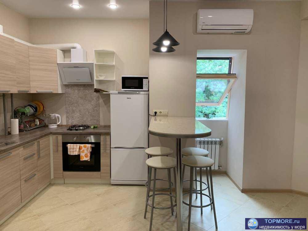 Просторная евродвушка 48м2 в районе Голубые Дали. 4 этаж, окна на 2 стороны, теплые полы в с/у, отличный ремонт,...