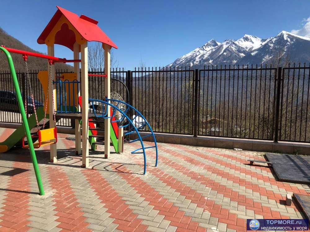 Продаю прекрасную квартиру в тихом живописном месте на Красной поляне! Отличный дом со своей придомовой территорией,... - 2