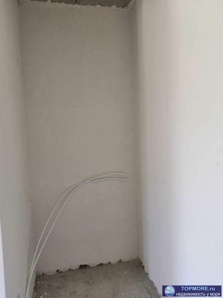 Продается квартира в новом доме бизнес класса. Квартира на 9 этаже, черновой отделки, хорошо планируется. Установлены...