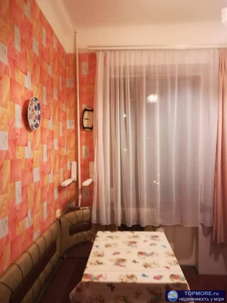 Продаю очень просторную квартиру, состояние хорошее. Поменяны батареи, трубы. В квартире 2 лоджии, вид на...