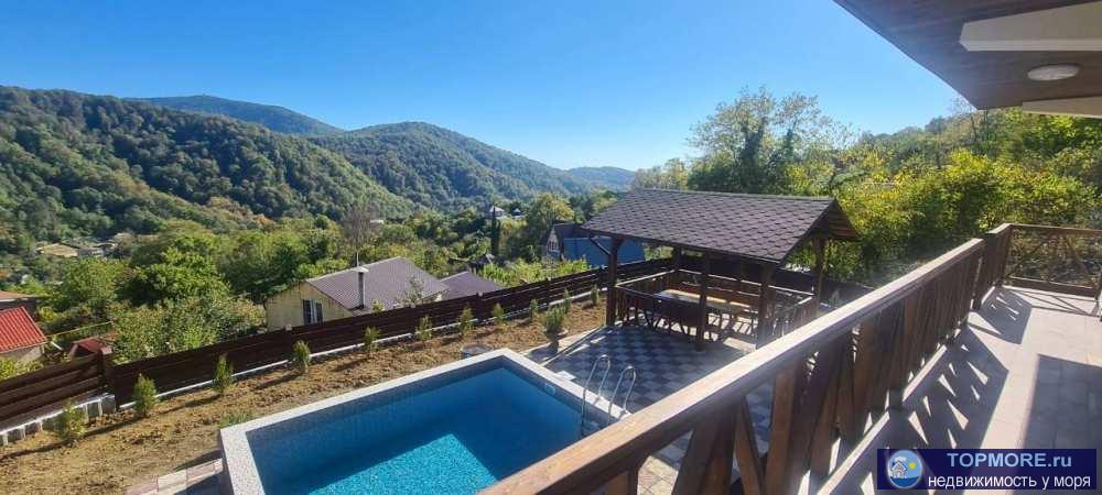 Мацеста, начало с. Прогресс.  Участок 5,5 сот, вода скважина, лос, свет 15квт Газ в 30 метрах от забора.  Бетонный... - 1