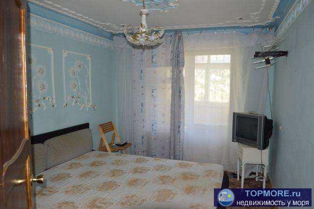 Продам квартиру 4-к квартира 92 м? на 1 этаже 9-этажного кирпичного дома Лоджия 5,9, окна М/П, накопительный бак и...