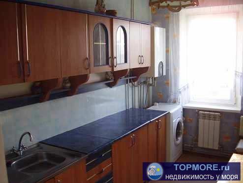 Продажа / Квартиры, Севастополь, проспект Октябрьской революции улица, 25 000 р. Сдается длительно 3 ком кв у Парка Победы. Все комнаты раздельные. Частично мебелированная . Одна комната пустая....