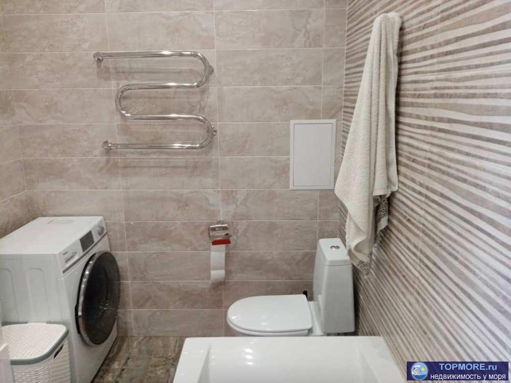 Продается уютная 3х комнатная квартира в ценре Сочи, общей площадью 125 квадратных метров, с улучшенной...