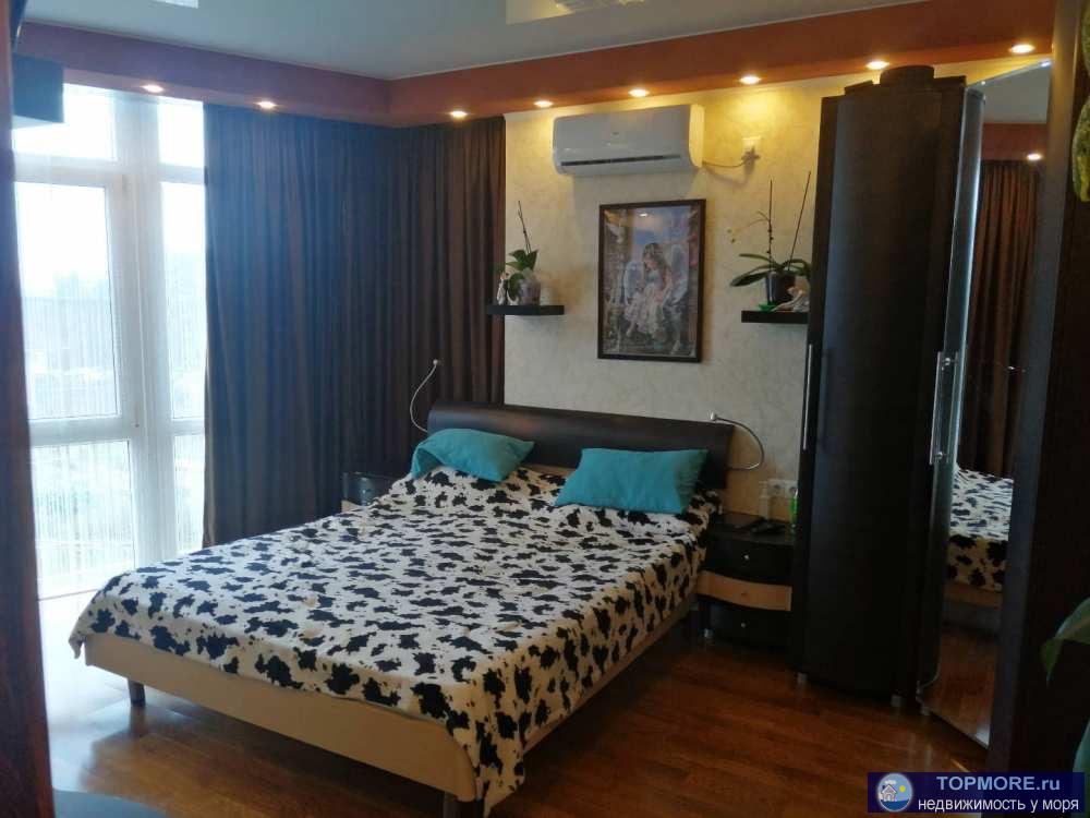 Двухкомнатная квартира в цокольном этаже 56м2, теплый пол, качественный ремонт, мебель, техника. Тихий двор, вся...