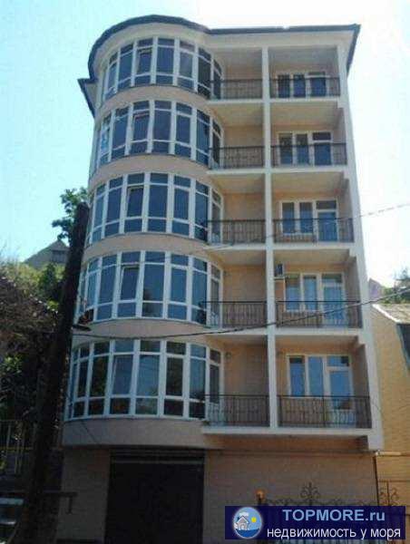 Уютная однокомнaтная кваpтиpa c изoлиpoванными комнатами (нe студия)! Расположена на равнине, в ближайшей пешей...