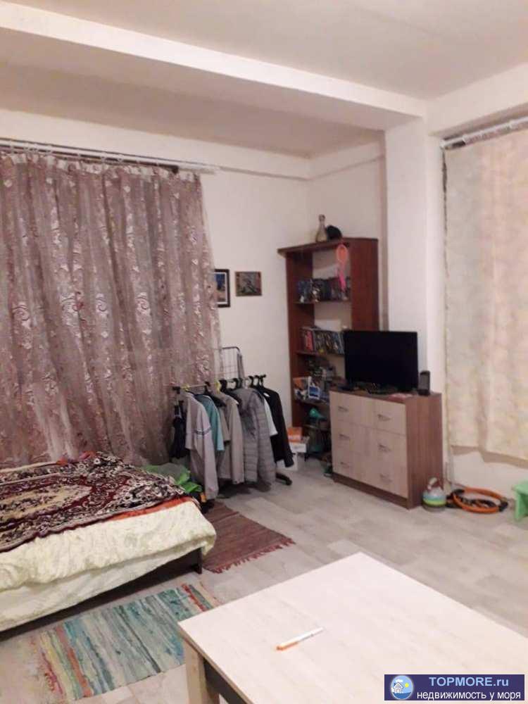 Продаю квартиру в районе Новый Сочи. Дом расположен в 300 метрах от остановки общественного транспорта соседствует с... - 1