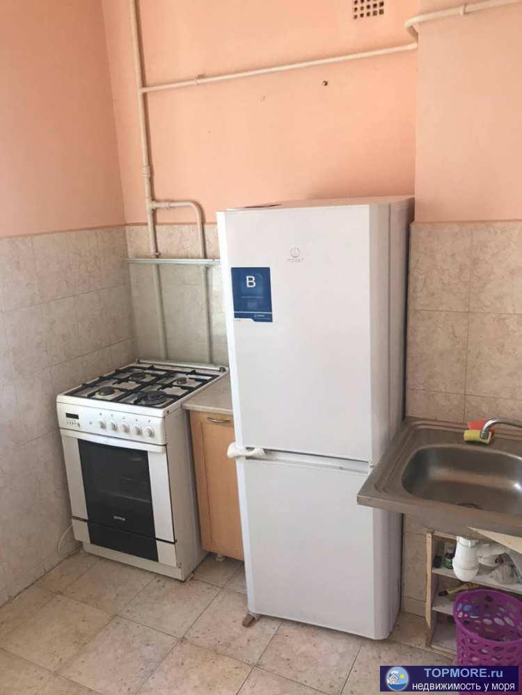 Продаю квартиру в панельном доме, сделан косметический ремонт.Новые пластиковые окна, поменяна вся электрика,... - 1