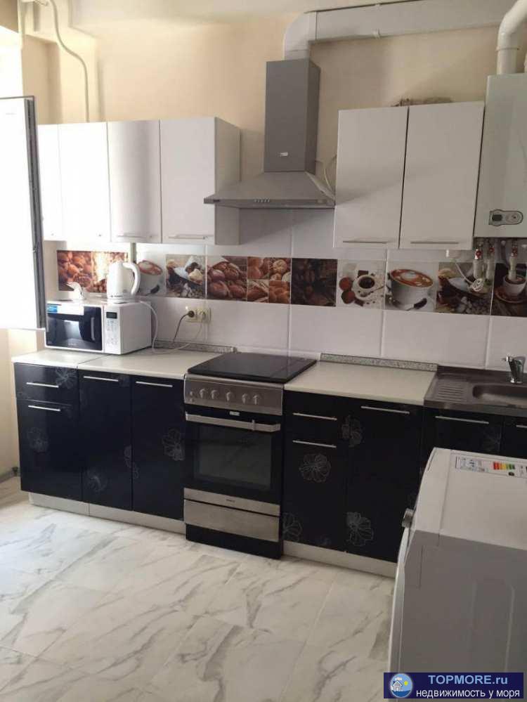 Продаю просторную, светлую квартиру. Отлично подойдет как для жизни,так и для сдачи. - 1