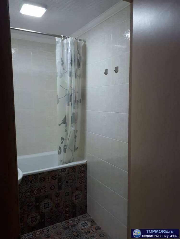 Продаю светлую , уютную , теплую квартиру с новым ремонтом! В квартире все остается! Все очень качетвенное делали для... - 2