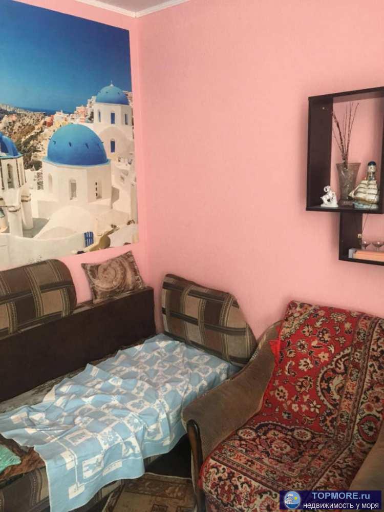 продается квартира со средним ремонтам с низкой ценой ! хорошо сдается 10 минут от центра! - 2