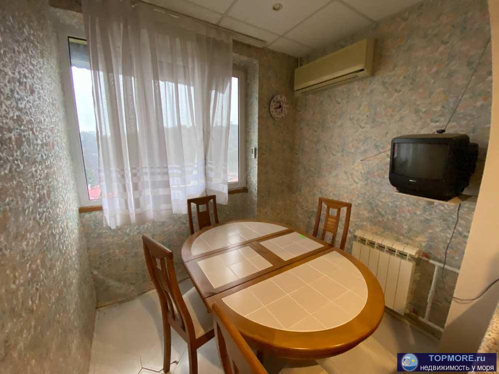 Продаю светлую, просторную 3-х комнатную квартиру в одном из прекраснейших районов города Сочи. Квартира с отличной... - 1