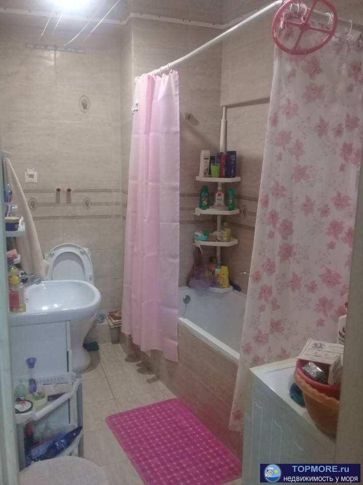 Продаетя квартира на цокольном этаже, сделаны теплые полы, индивидуальный газовый котел, нужно делать ремонт. - 2