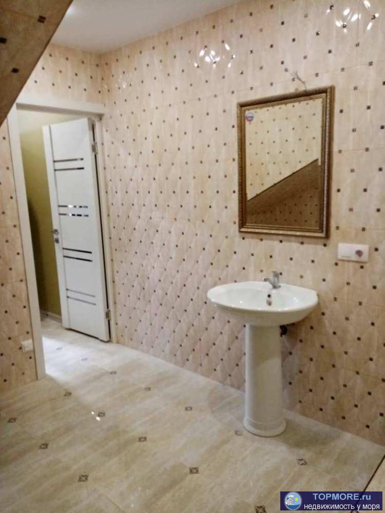 Продается двухэтажный дом, общая площаль 132 м/кв. Материал постройки: пеноблок. Вода, электричество центральные,... - 1