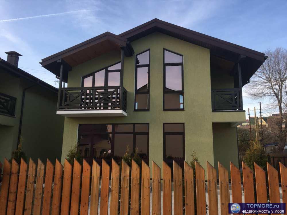 Современный дом с участком 2,9 соток, ландшафтный дизайн, есть плодоносящие деревья - инжир. Дом двухэтажный,на...