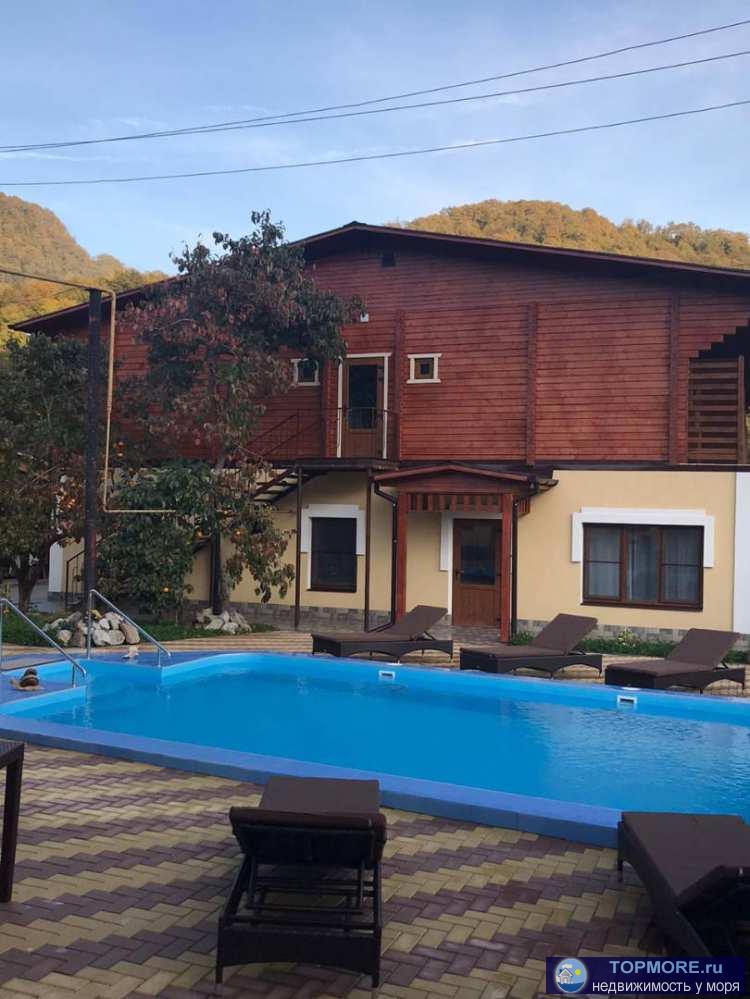 Новый котедж со всеми комуникациями. 8 номеров по 25 кв.м на 2 этаже на первом несклоько комнат для себя около 200... - 1